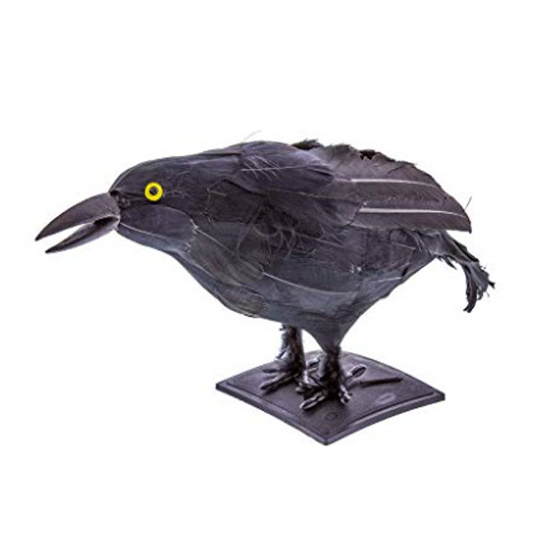Halloween realistiska kråkor
