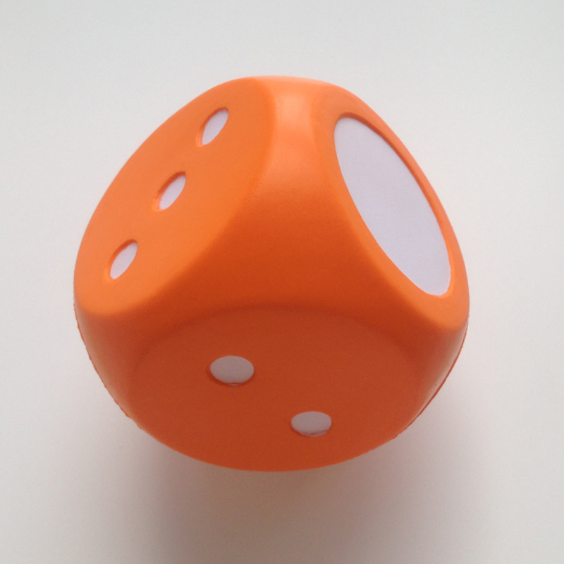 Stora svampstärningar Giant Pu Foam Dot Dice