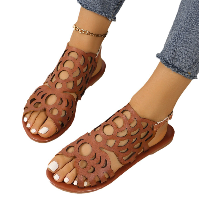 Sommardamis sandaler plus storlekskor